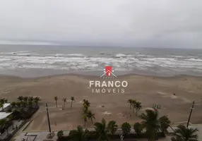 Foto 1 de Apartamento com 3 Quartos para venda ou aluguel, 120m² em Vila Tupi, Praia Grande