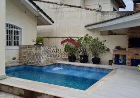 Foto 1 de Casa com 3 Quartos para venda ou aluguel, 200m² em Balneário Cidade Atlântica , Guarujá