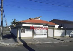 Foto 1 de Casa com 3 Quartos à venda, 200m² em Vila São José, Araranguá