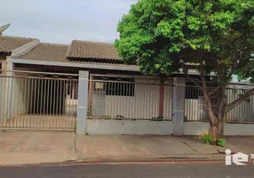 Foto 1 de Casa com 3 Quartos à venda, 105m² em Conjunto Habitacional Santiago, Rolândia