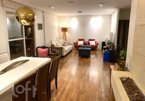 Foto 1 de Apartamento com 3 Quartos à venda, 136m² em Vila Sônia, São Paulo