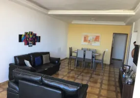 Foto 1 de Apartamento com 3 Quartos à venda, 128m² em Amaralina, Salvador