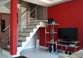 Foto 1 de Sobrado com 3 Quartos à venda, 113m² em Niterói, Canoas