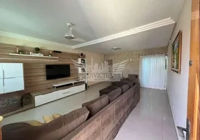 Foto 1 de Sobrado com 4 Quartos para alugar, 239m² em Vila Scarpelli, Santo André
