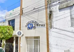 Foto 1 de Casa com 3 Quartos à venda, 166m² em Centro, Fortaleza