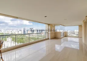 Foto 1 de Apartamento com 4 Quartos para venda ou aluguel, 607m² em Panamby, São Paulo