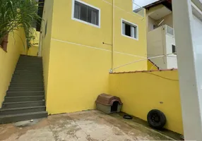 Foto 1 de Casa de Condomínio com 3 Quartos para alugar, 130m² em Morada dos Passaros, Taboão da Serra