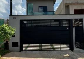 Foto 1 de Casa com 3 Quartos à venda, 114m² em Villas do Jaguari, Santana de Parnaíba