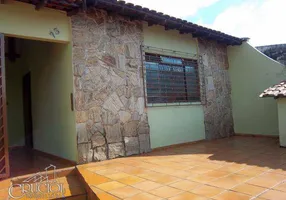 Foto 1 de Casa com 3 Quartos à venda, 200m² em Pacaembu, Londrina