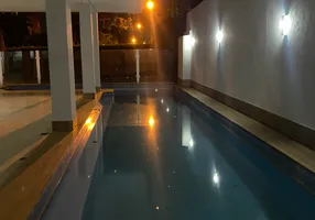 Foto 1 de Casa de Condomínio com 5 Quartos à venda, 374m² em Jardins Madri, Goiânia