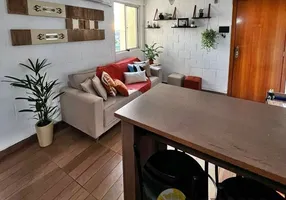 Foto 1 de Apartamento com 2 Quartos à venda, 38m² em Vila Nova, Porto Alegre