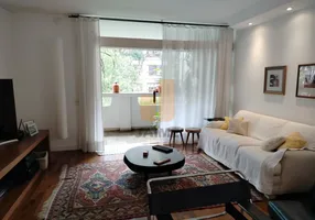Foto 1 de Apartamento com 4 Quartos à venda, 330m² em Higienópolis, São Paulo