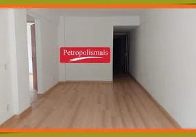 Foto 1 de Apartamento com 2 Quartos à venda, 74m² em Quitandinha, Petrópolis