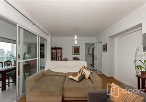 Foto 1 de Apartamento com 3 Quartos à venda, 107m² em Vila Lucia Elvira, São Paulo