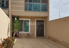 Foto 1 de Casa com 3 Quartos à venda, 127m² em JOCKEY CLUB, Campos dos Goytacazes