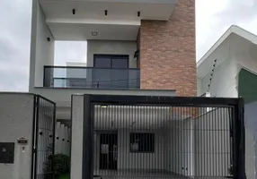 Foto 1 de Sobrado com 3 Quartos à venda, 135m² em Jardim Monte Rei, Maringá