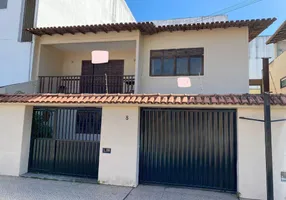 Foto 1 de Casa com 3 Quartos à venda, 300m² em Olaria, Guarapari