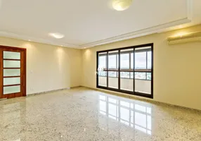 Foto 1 de Apartamento com 3 Quartos à venda, 149m² em Cristo Rei, Curitiba