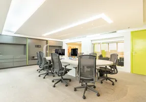 Foto 1 de Sala Comercial para alugar, 220m² em Copacabana, Rio de Janeiro