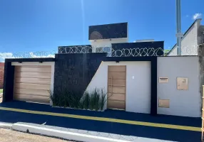 Foto 1 de Casa com 3 Quartos à venda, 120m² em Residencial Fidélis, Goiânia
