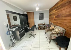 Foto 1 de Casa com 2 Quartos à venda, 300m² em , Martinópolis