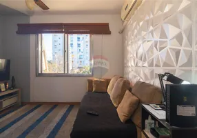 Foto 1 de Apartamento com 2 Quartos à venda, 51m² em Passo D areia, Porto Alegre