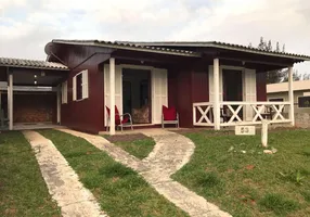 Foto 1 de Casa com 3 Quartos para alugar, 115m² em Itapeva, Torres