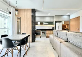 Foto 1 de Apartamento com 2 Quartos à venda, 64m² em Vila Ipiranga, Londrina