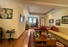 Foto 1 de Casa com 4 Quartos à venda, 236m² em São Pedro, Belo Horizonte