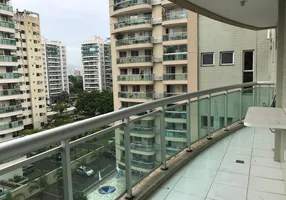 Foto 1 de Apartamento com 2 Quartos à venda, 68m² em Barra da Tijuca, Rio de Janeiro