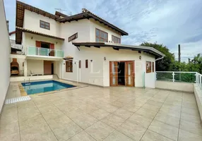 Foto 1 de Casa de Condomínio com 4 Quartos à venda, 357m² em Terras do Madeira, Carapicuíba