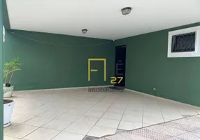 Foto 1 de Sobrado com 3 Quartos para alugar, 250m² em Vila Albertina, São Paulo