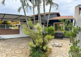 Foto 1 de Casa com 4 Quartos à venda, 170m² em Jardim Algarve, Alvorada