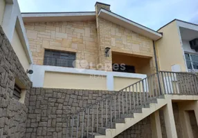 Foto 1 de Casa com 3 Quartos à venda, 201m² em Jardim Leonor, Campinas