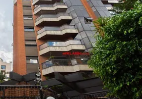 Foto 1 de Apartamento com 3 Quartos à venda, 143m² em Jardim Paulista, São Paulo
