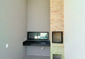 Foto 1 de Apartamento com 3 Quartos à venda, 109m² em Mangabeira, Eusébio