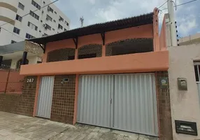 Foto 1 de Casa com 4 Quartos à venda, 255m² em Barro Vermelho, Natal