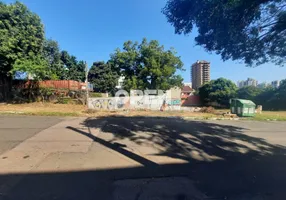 Foto 1 de Lote/Terreno à venda, 1400m² em Centro, Canoas