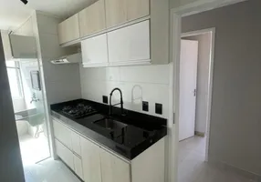 Foto 1 de Apartamento com 2 Quartos à venda, 48m² em Residencial Flórida, Goiânia