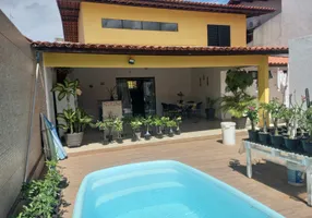 Foto 1 de Casa de Condomínio com 4 Quartos à venda, 258m² em Santa Amélia, Maceió