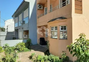 Foto 1 de Casa com 5 Quartos à venda, 319m² em Azenha, Porto Alegre