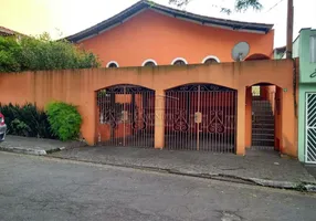 Foto 1 de Casa com 3 Quartos para venda ou aluguel, 230m² em Anchieta, São Bernardo do Campo