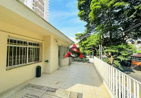 Foto 1 de Casa com 3 Quartos para alugar, 140m² em Vila Mariana, São Paulo
