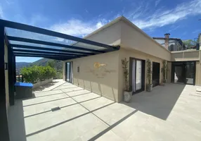 Foto 1 de Casa com 3 Quartos à venda, 300m² em Fazendinha, Teresópolis