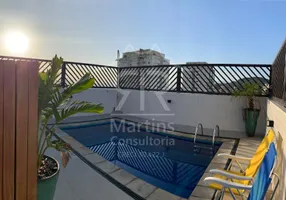 Foto 1 de Cobertura com 2 Quartos à venda, 200m² em Jardim Las Palmas, Guarujá
