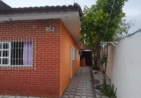 Foto 1 de Casa com 2 Quartos para alugar, 80m² em Balneario Itaguai, Mongaguá