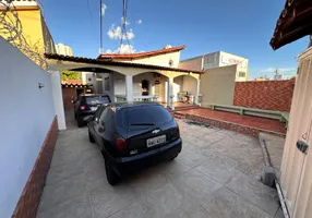 Foto 1 de Casa com 3 Quartos à venda, 110m² em Setor Central, Goiânia