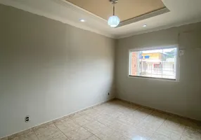 Foto 1 de Casa com 3 Quartos à venda, 100m² em Santa Cruz da Serra, Duque de Caxias