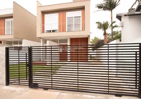 Foto 1 de Casa de Condomínio com 3 Quartos à venda, 200m² em Lagoa da Conceição, Florianópolis