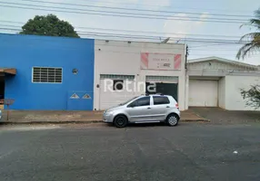 Foto 1 de Imóvel Comercial para alugar, 30m² em Daniel Fonseca, Uberlândia